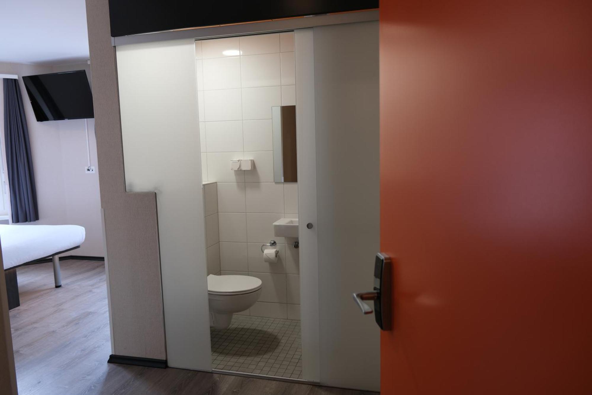 Easyhotel Zuerich Main Station 외부 사진