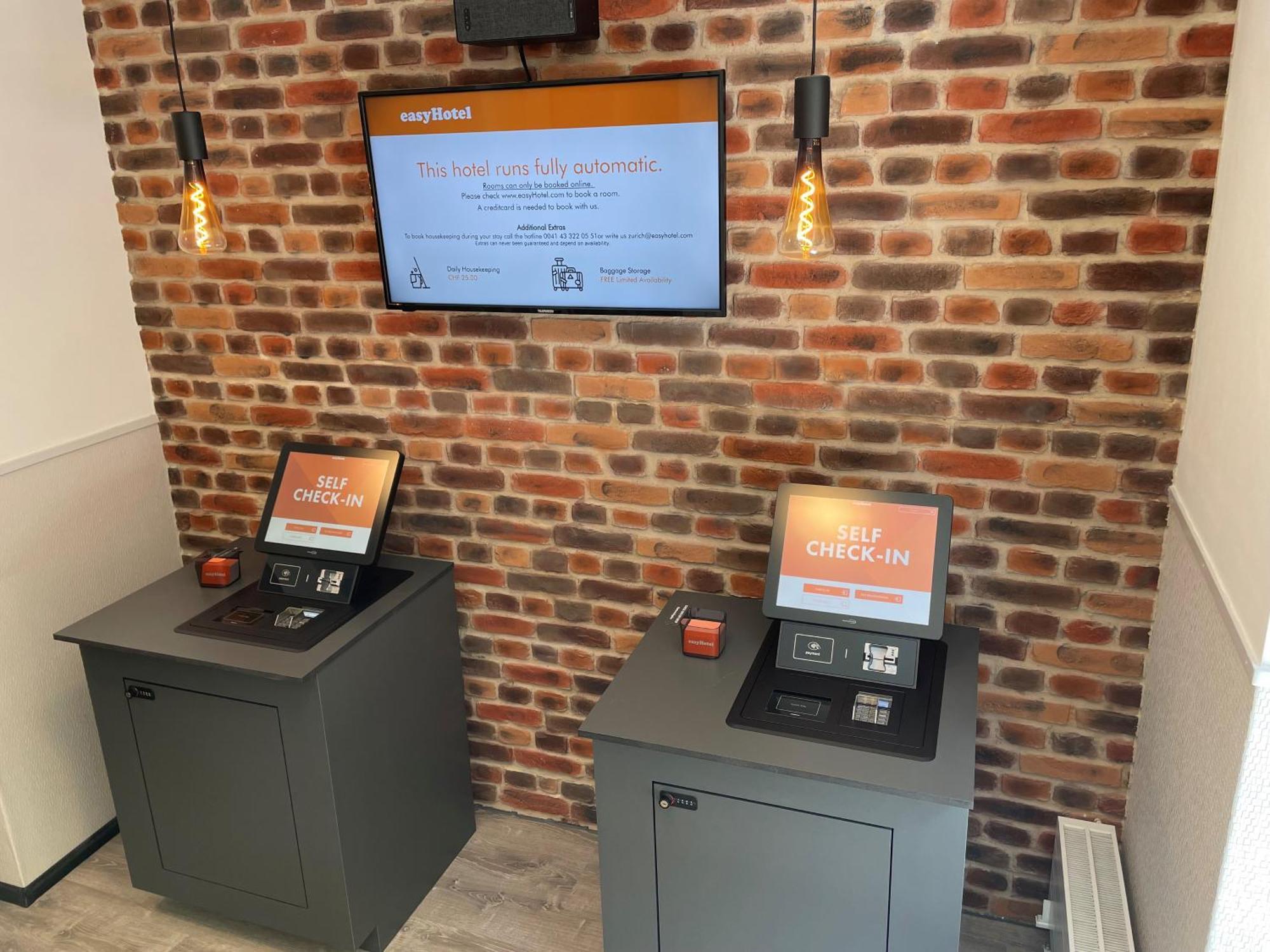 Easyhotel Zuerich Main Station 외부 사진