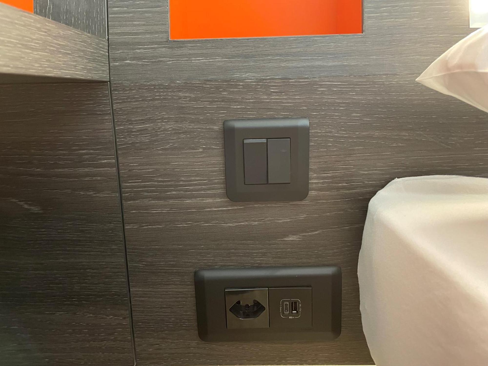 Easyhotel Zuerich Main Station 객실 사진